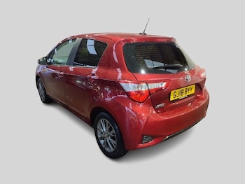 Used Toyota Yaris 2018 for sale - 77214927: Photo