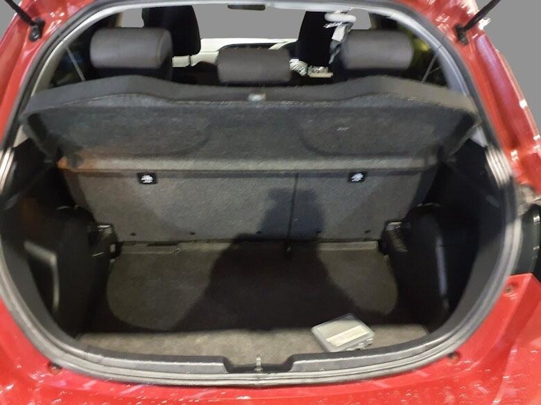 Used Toyota Yaris 2018 for sale - 77214927: Photo 6