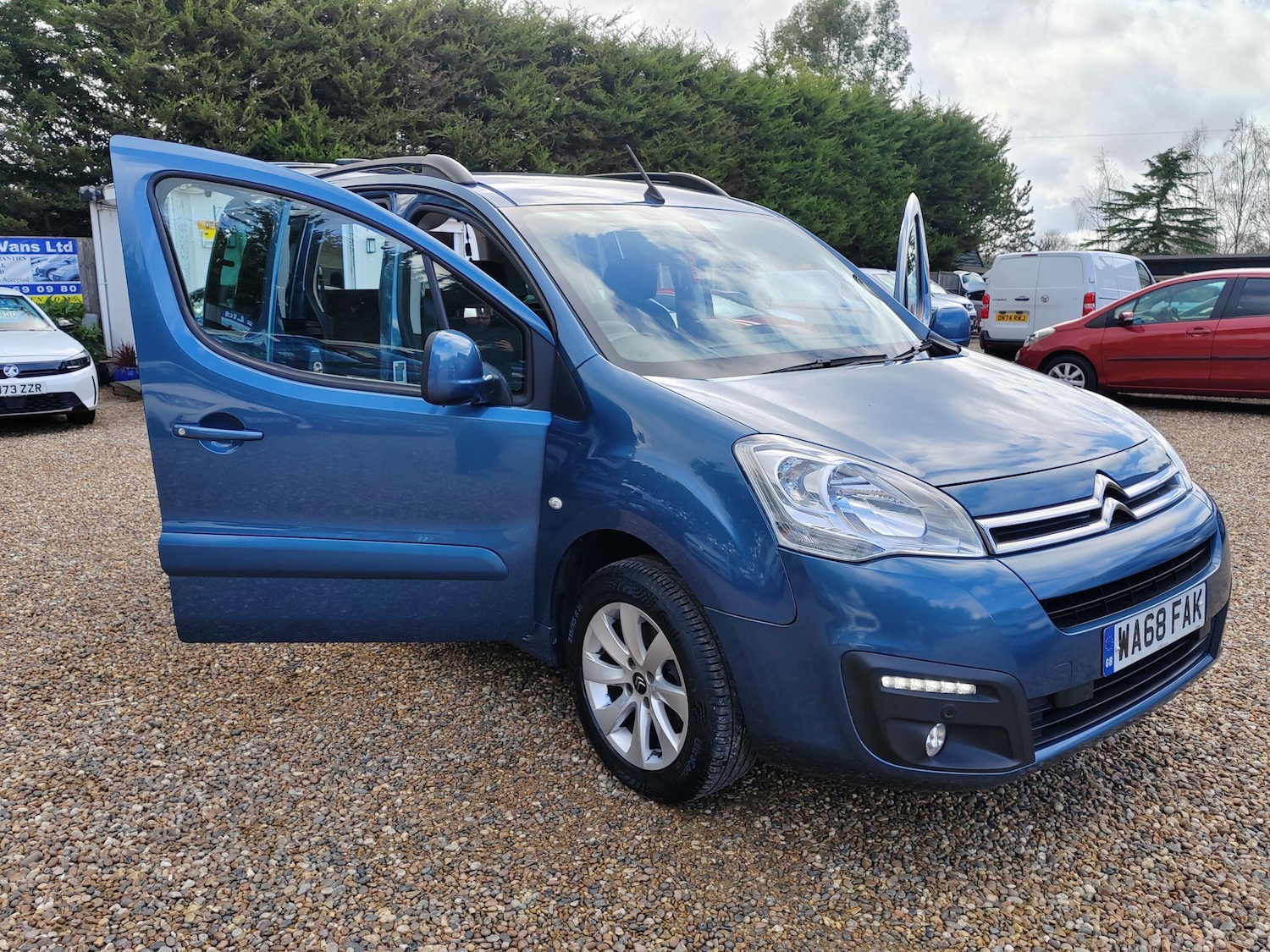 Used Citroen Berlingo Multispace 2019 for sale - 77957230: Photo 28