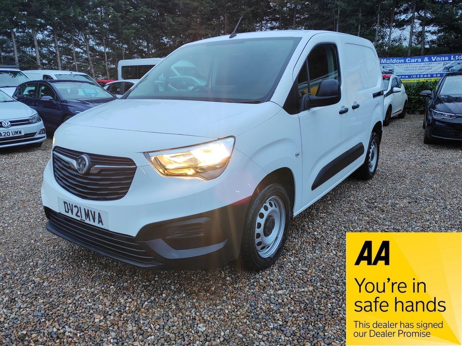 Used Vauxhall Combo 2021 for sale - 77424717: Photo 1