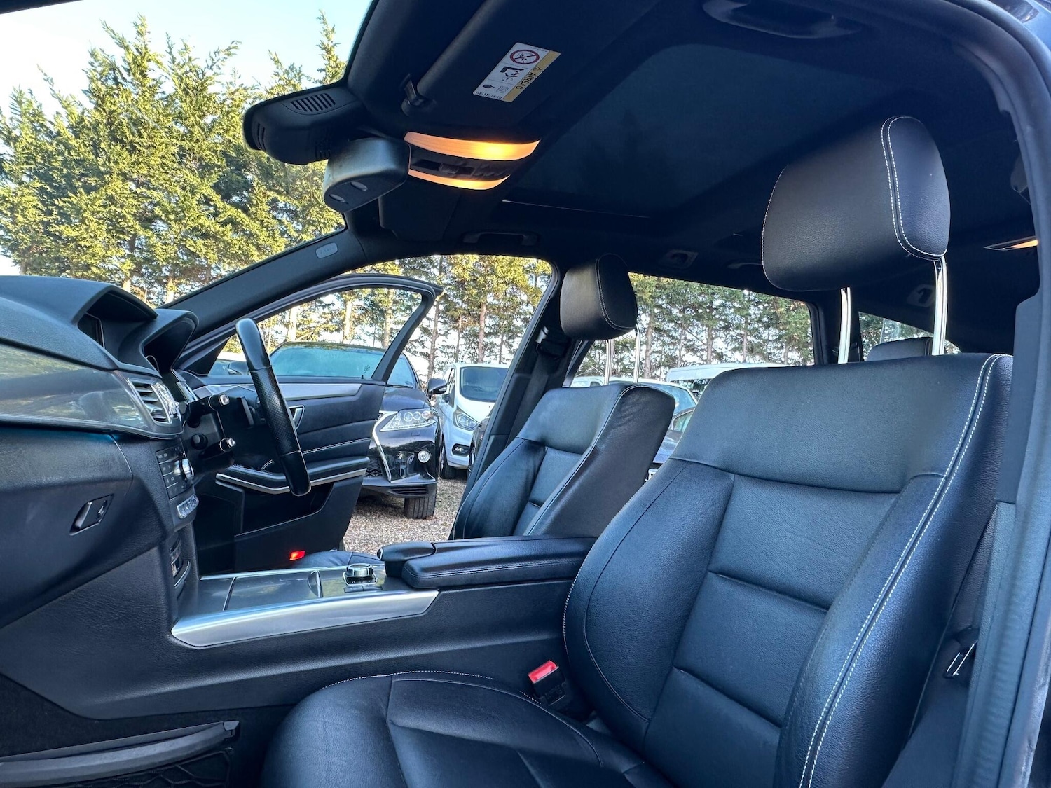 Used Mercedes-Benz E Class 2015 for sale - 76633517: Photo 20