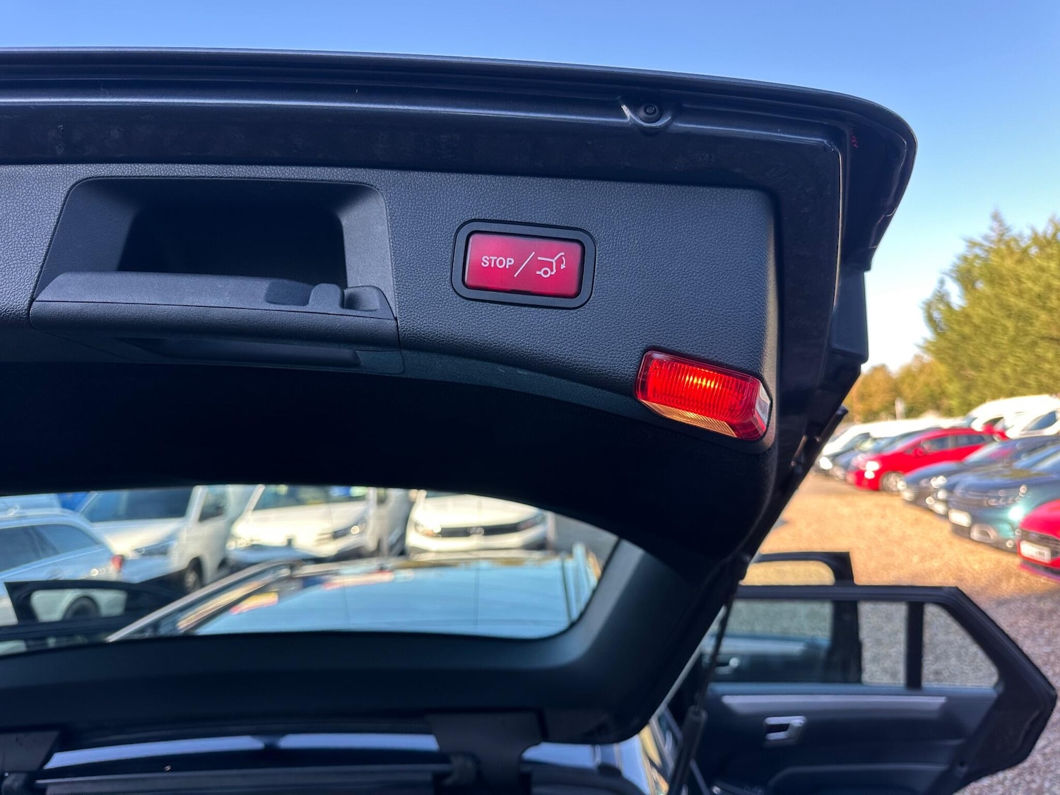 Used Mercedes-Benz E Class 2015 for sale - 76633517: Photo 26