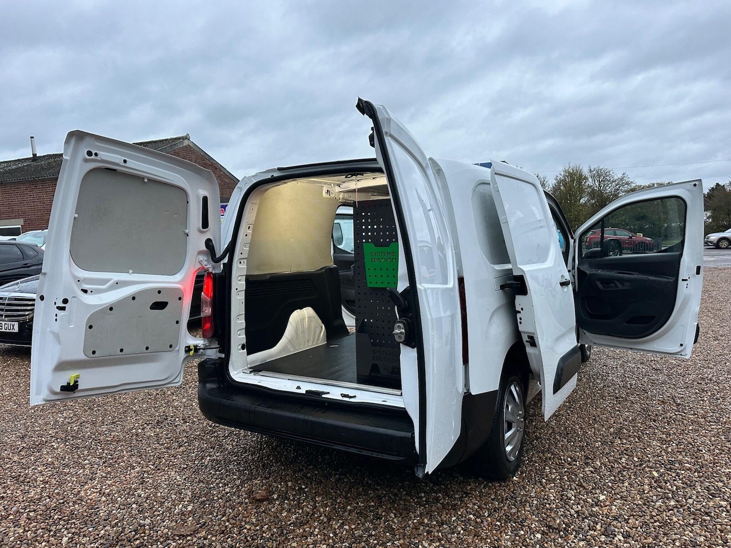 Used Vauxhall Combo 2020 for sale - 76666902: Photo 23