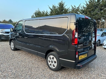 Used Renault Trafic 2023 for sale - 77784165: Photo