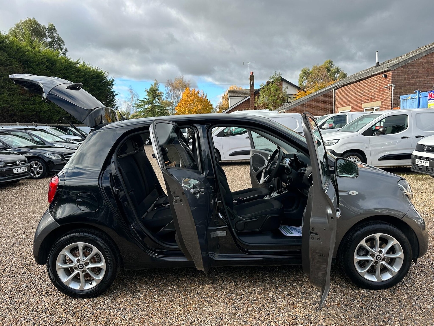 Used smart forfour 2017 for sale - 76360037: Photo 24