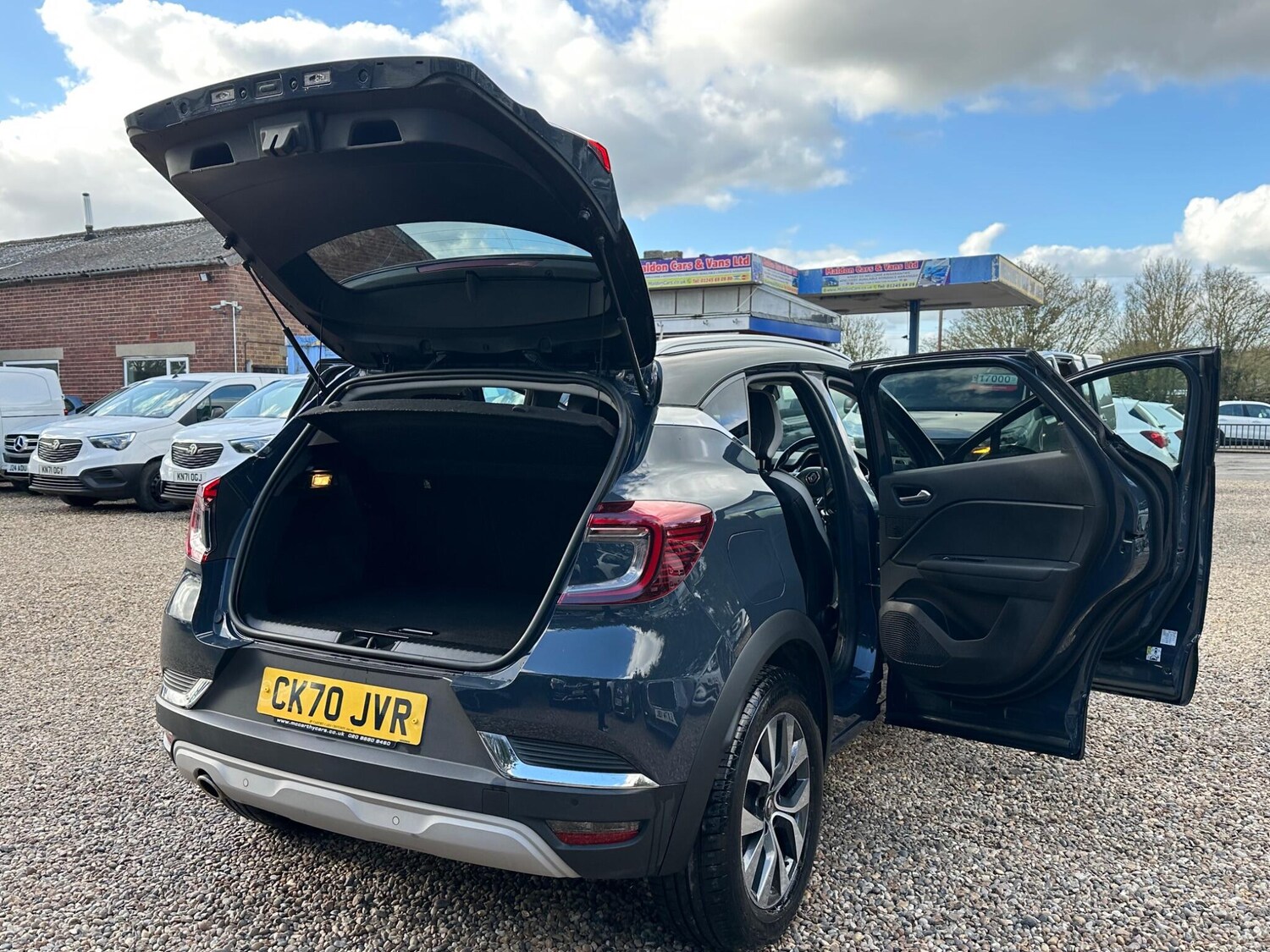 Used Renault Captur 2020 for sale - 77839457: Photo 23