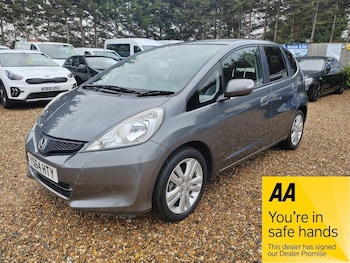 Used Honda Jazz 2014 for sale - 77279033: Photo