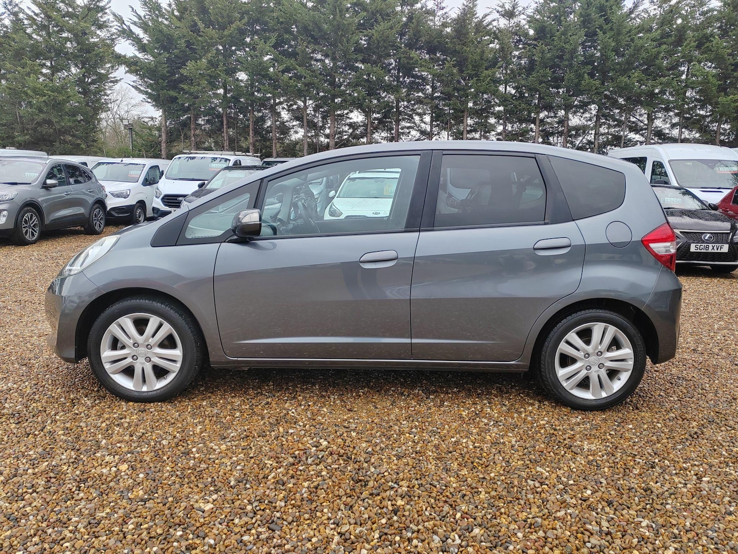 Used Honda Jazz 2014 for sale - 77279033: Photo 2