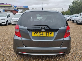 Used Honda Jazz 2014 for sale - 77279033: Photo