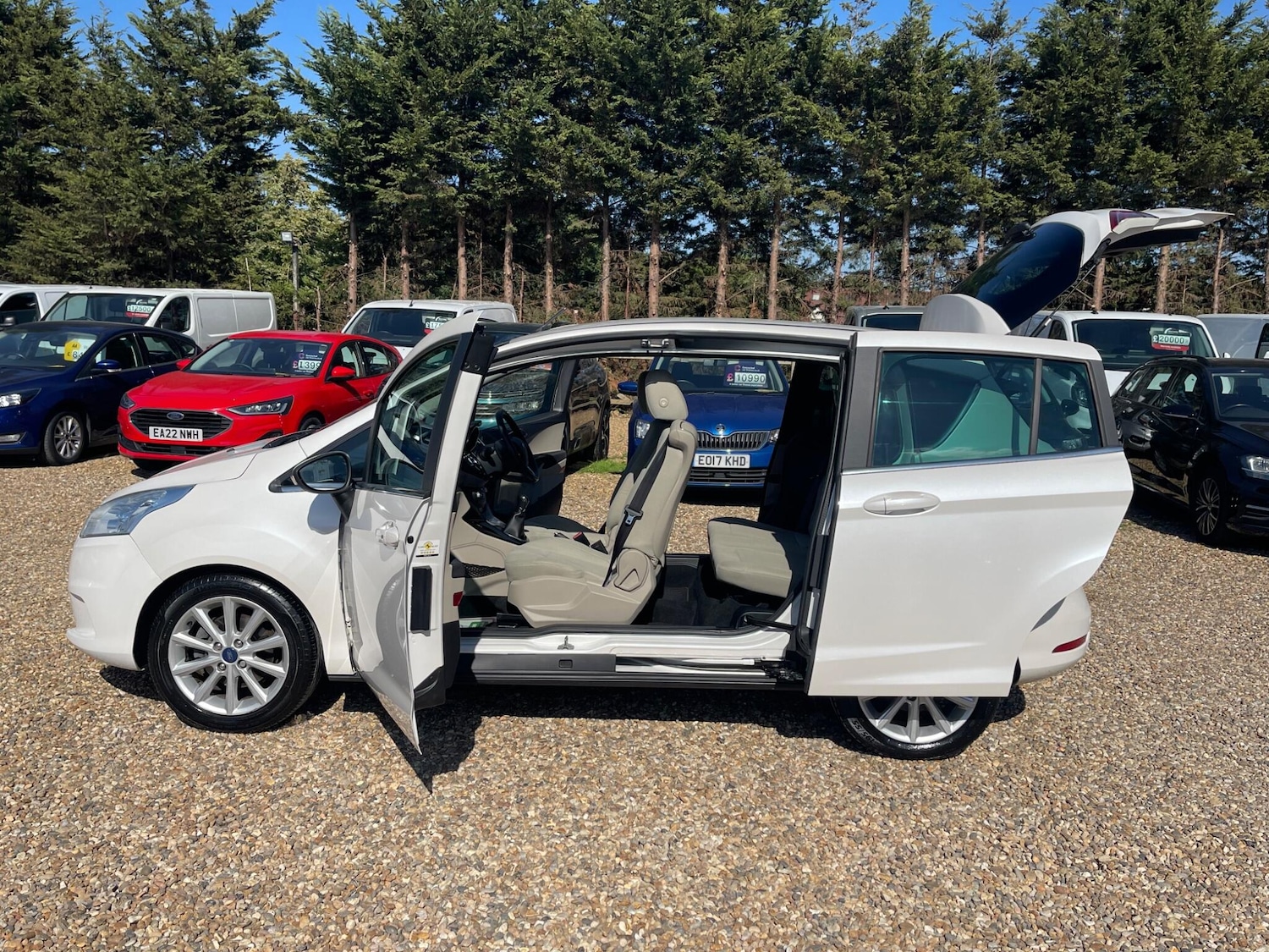 Vehicle 29