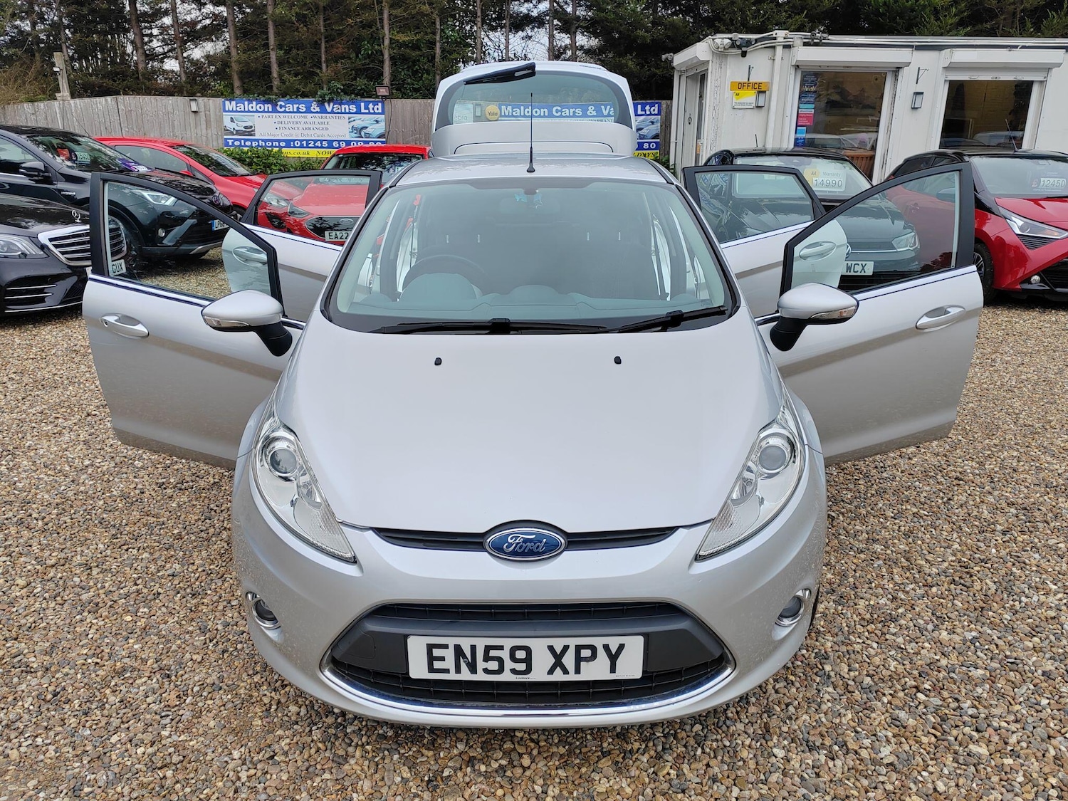 Used Ford Fiesta 2010 for sale - 77067123: Photo 24