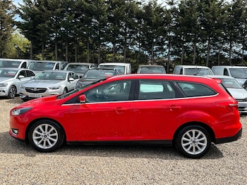 Used Ford Focus 2015 for sale - 78362053: Photo