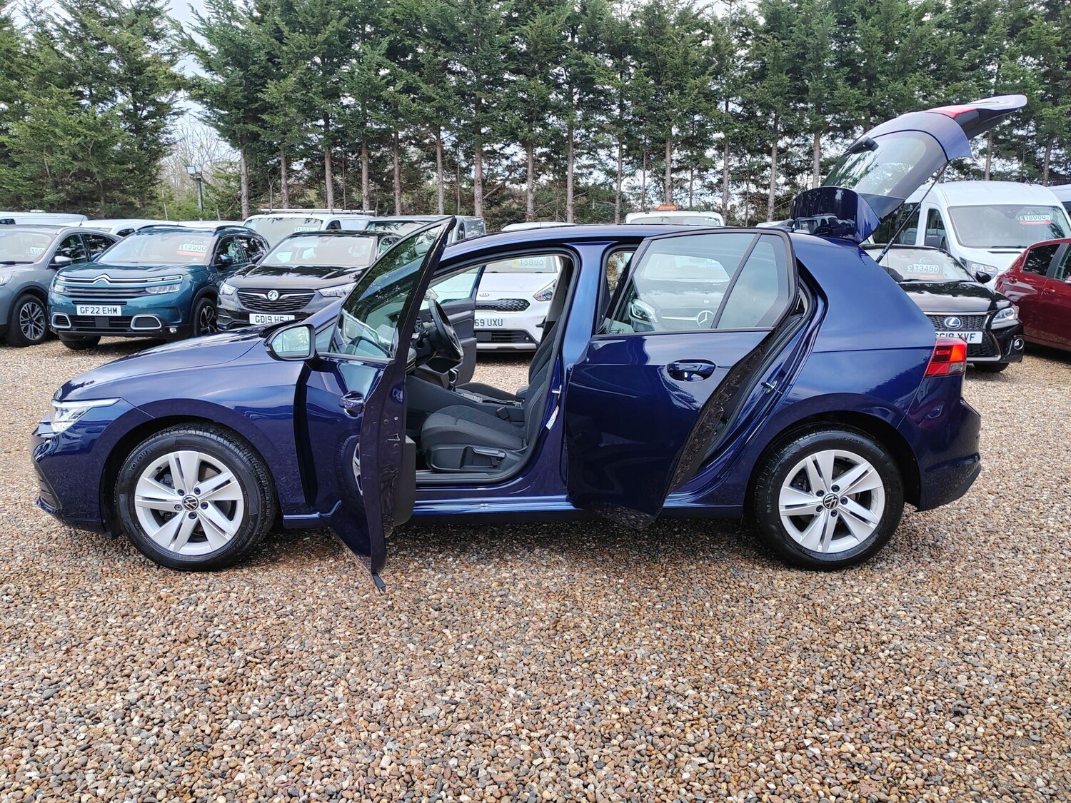 Used Volkswagen Golf 2023 for sale - 77215240: Photo 24