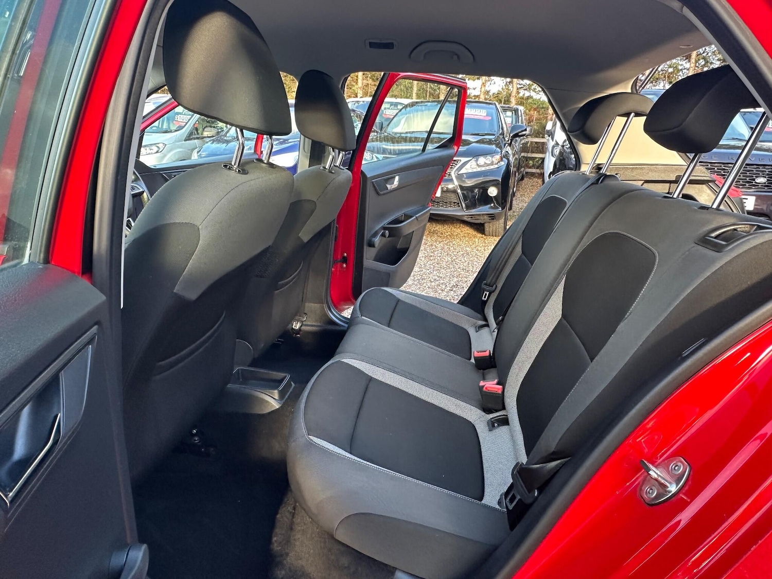 Used Skoda Fabia 2017 for sale - 76377838: Photo 17