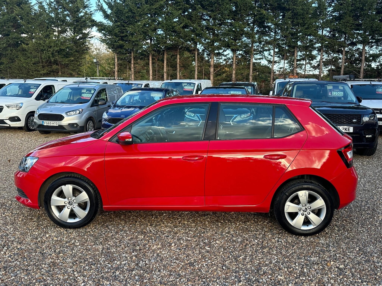 Used Skoda Fabia 2017 for sale - 76377838: Photo 2