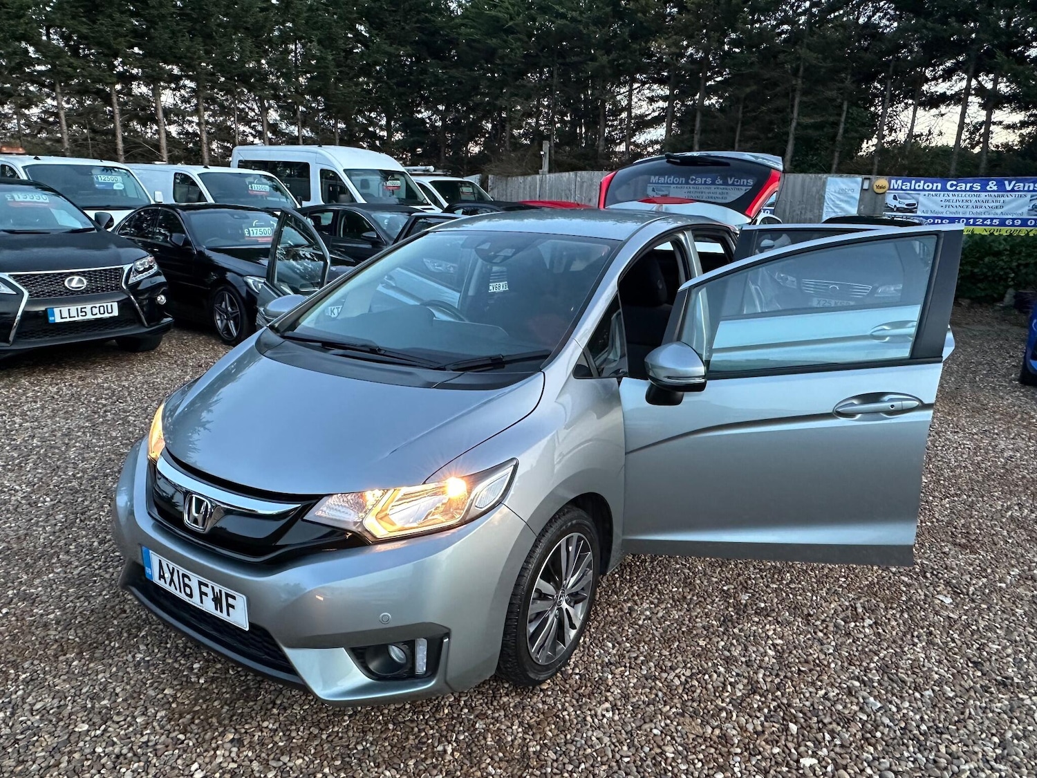Used Honda Jazz 2016 for sale - 76538985: Photo 19