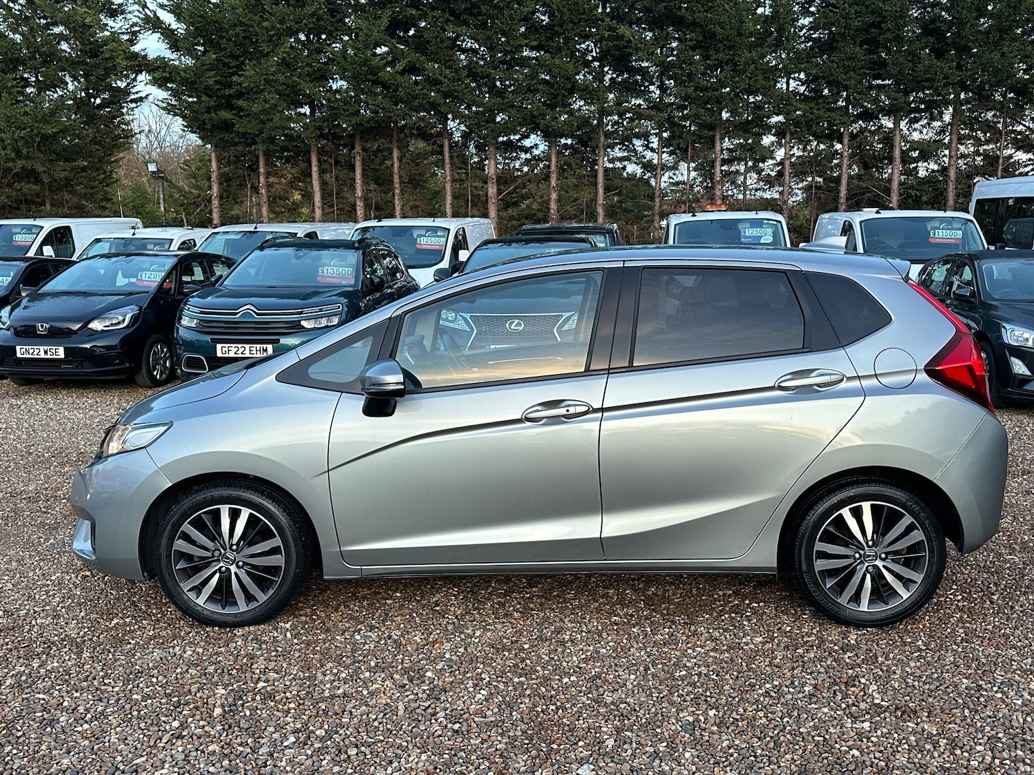 Used Honda Jazz 2016 for sale - 76538985: Photo 2