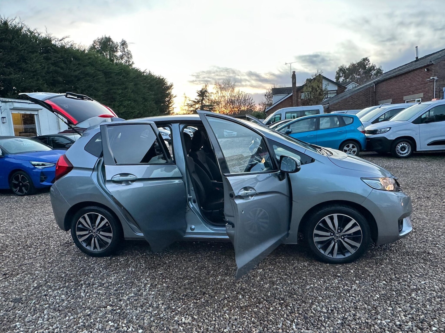 Used Honda Jazz 2016 for sale - 76538985: Photo 24