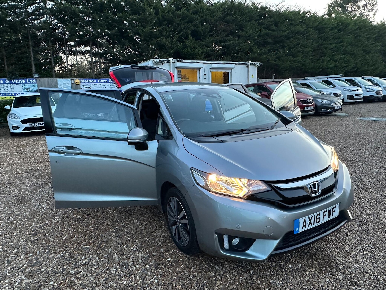 Used Honda Jazz 2016 for sale - 76538985: Photo 25