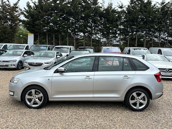 Used Skoda Rapid Spaceback 2014 for sale - 78585536: Photo