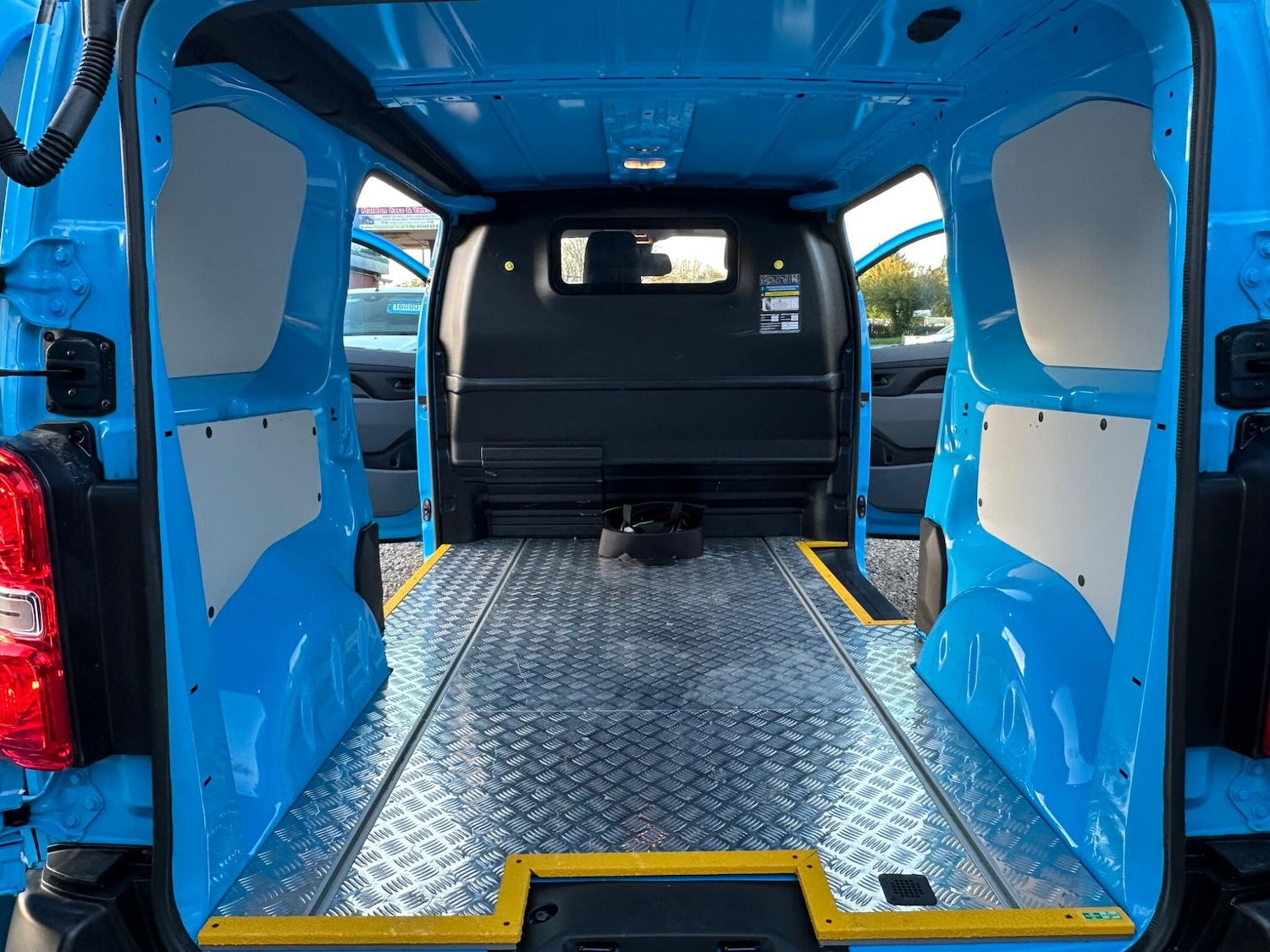 Used Vauxhall Vivaro 2022 for sale - 77940107: Photo 16