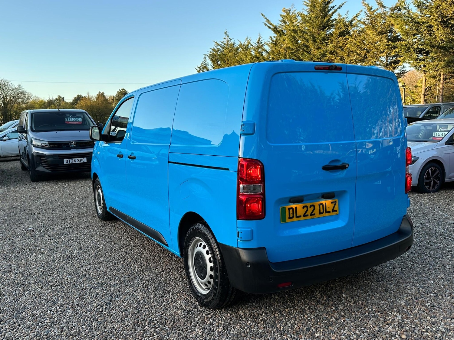 Used Vauxhall Vivaro 2022 for sale - 77940107: Photo 3