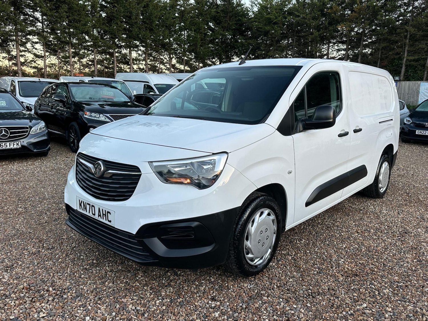 Used Vauxhall Combo 2020 for sale - 76786400: Photo 1