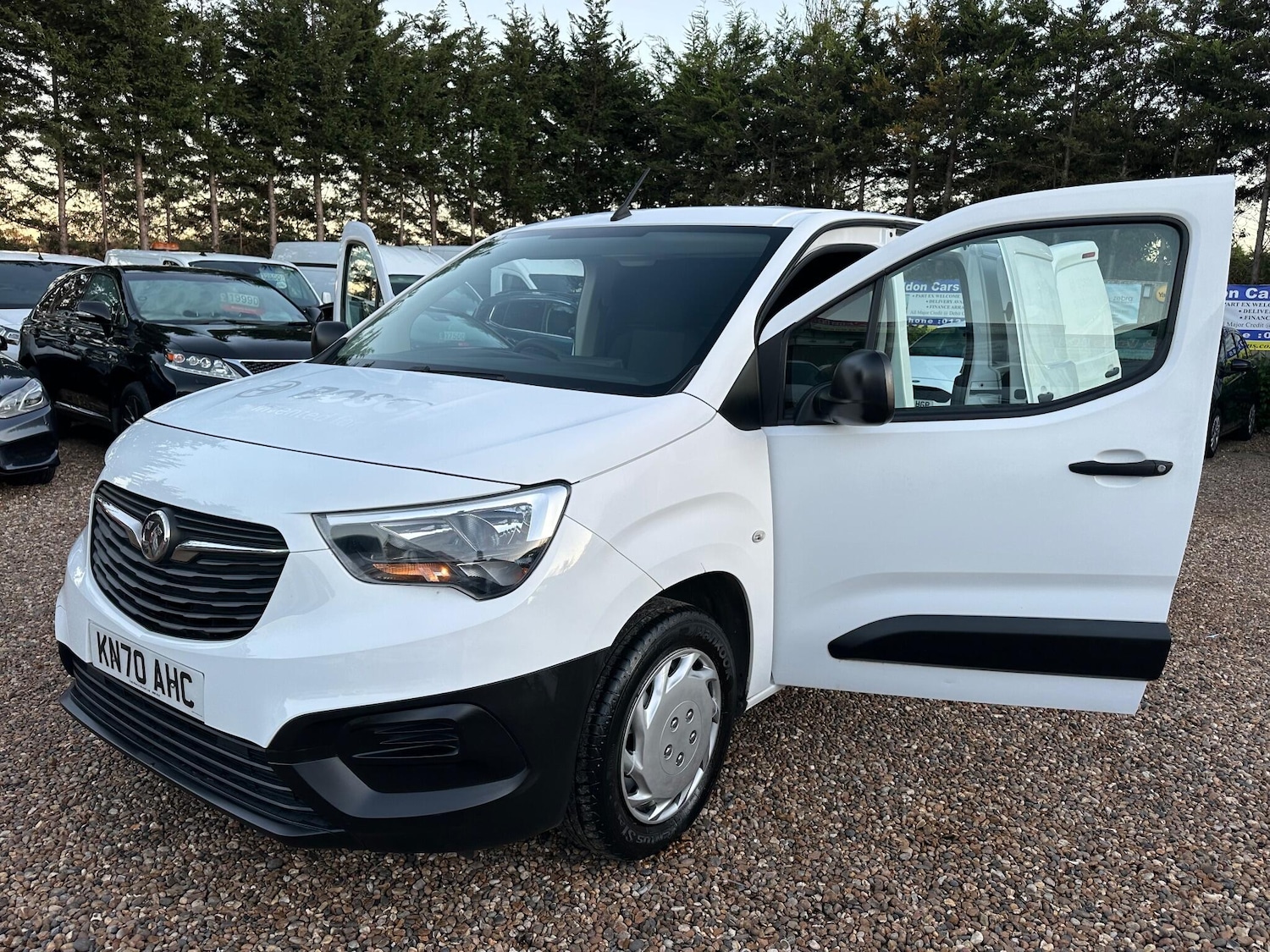 Used Vauxhall Combo 2020 for sale - 76786400: Photo 18