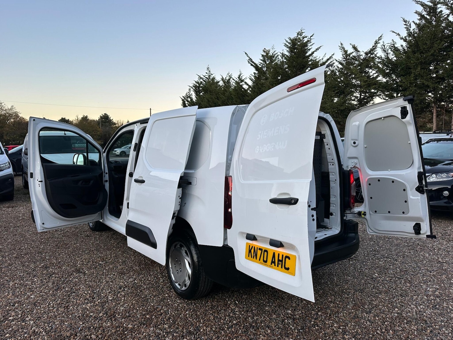 Used Vauxhall Combo 2020 for sale - 76786400: Photo 20