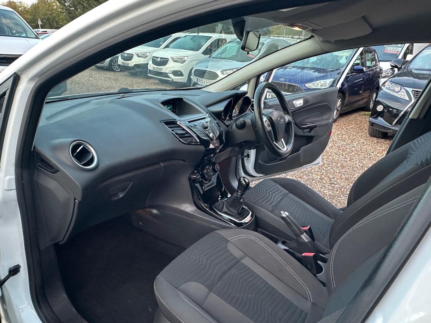 Used Ford Fiesta 2013 for sale - 76370874: Photo 16