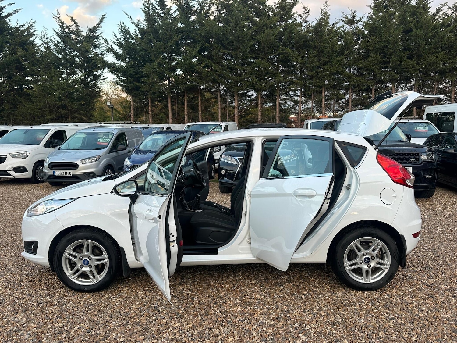Used Ford Fiesta 2013 for sale - 76370874: Photo 18