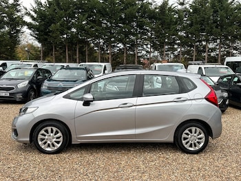 Used Honda Jazz 2020 for sale - 76473253: Photo