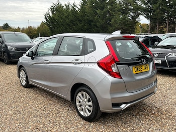 Used Honda Jazz 2020 for sale - 76473253: Photo