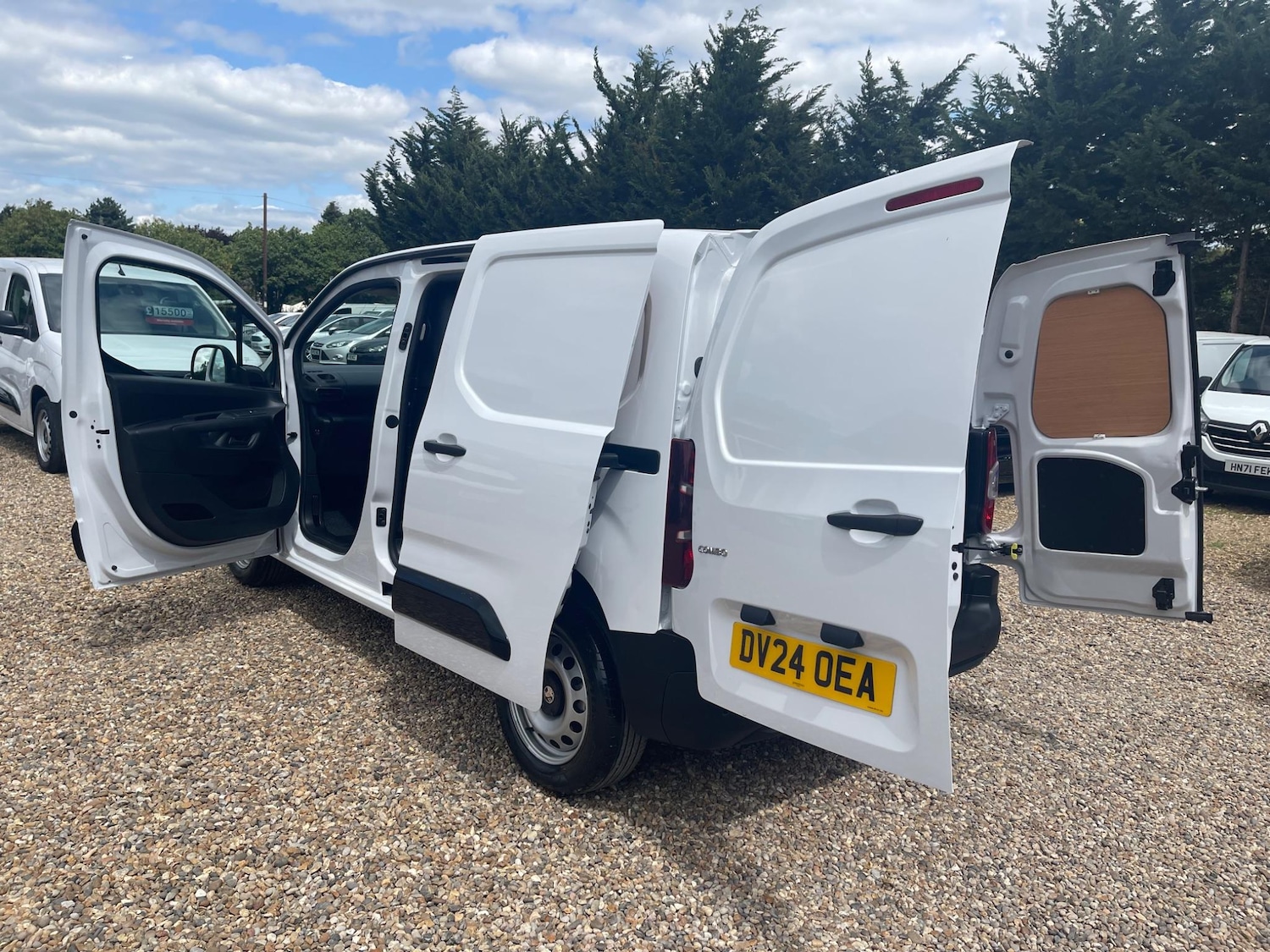 Used Vauxhall Combo 2024 for sale - 76398451: Photo 30