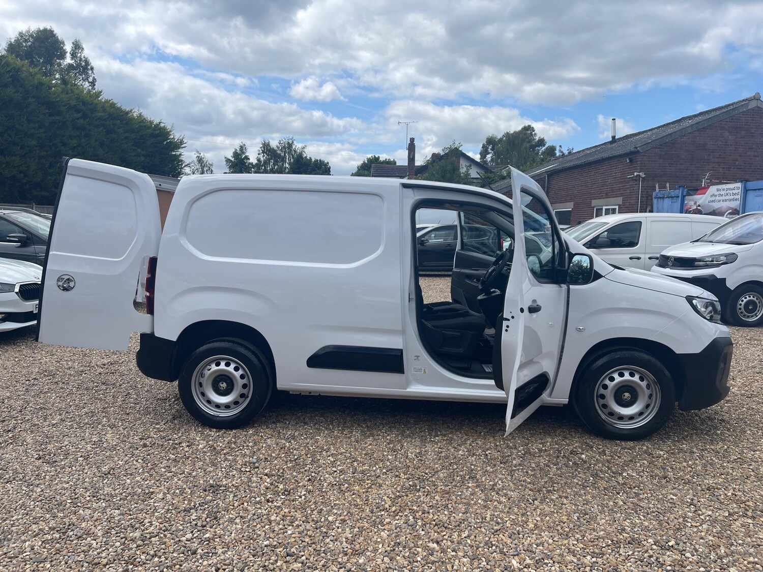 Used Vauxhall Combo 2024 for sale - 76398451: Photo 33