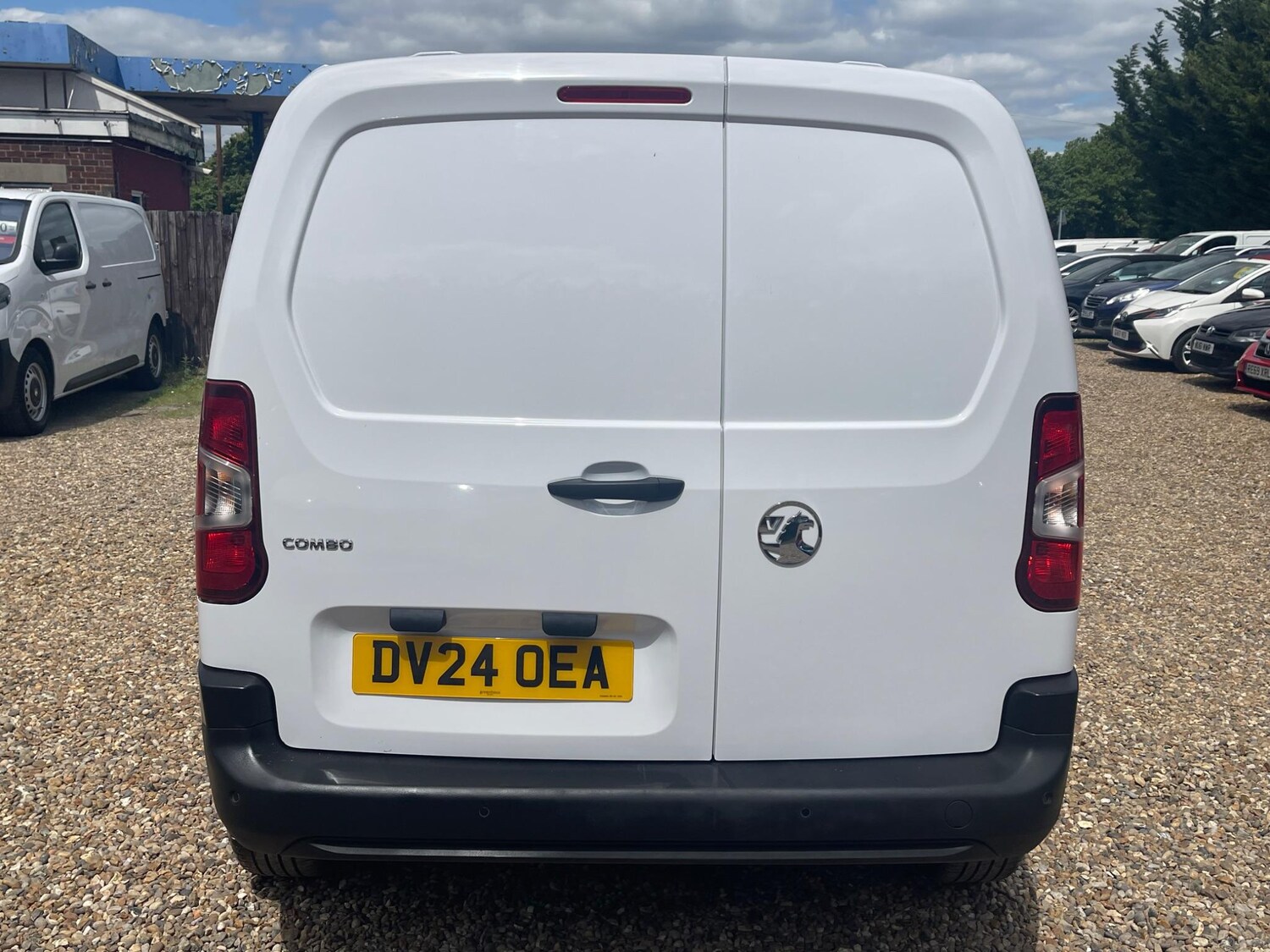 Used Vauxhall Combo 2024 for sale - 76398451: Photo 4