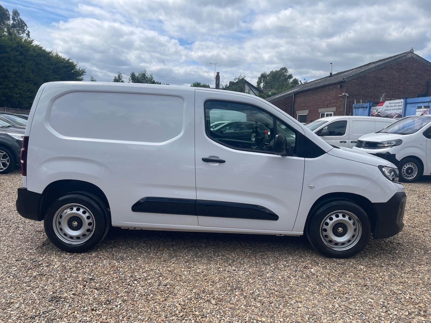 Used Vauxhall Combo 2024 for sale - 76398451: Photo 6