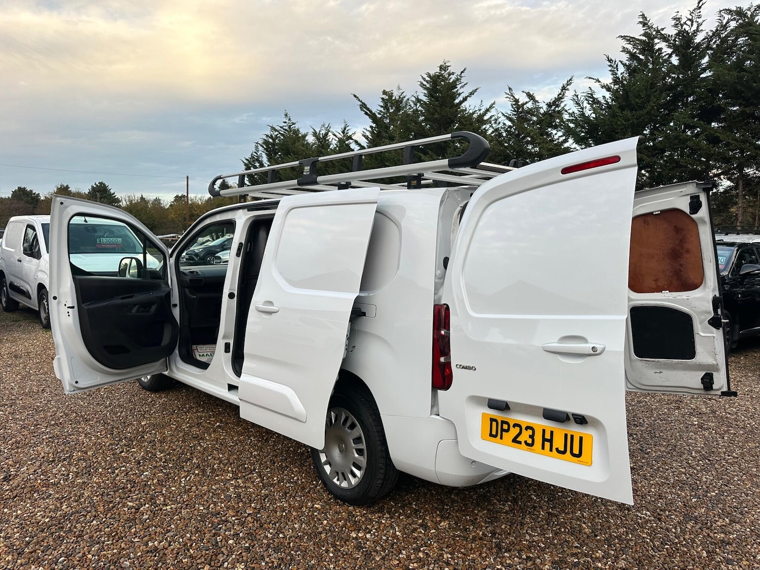 Used Vauxhall Combo 2023 for sale - 76765410: Photo 21