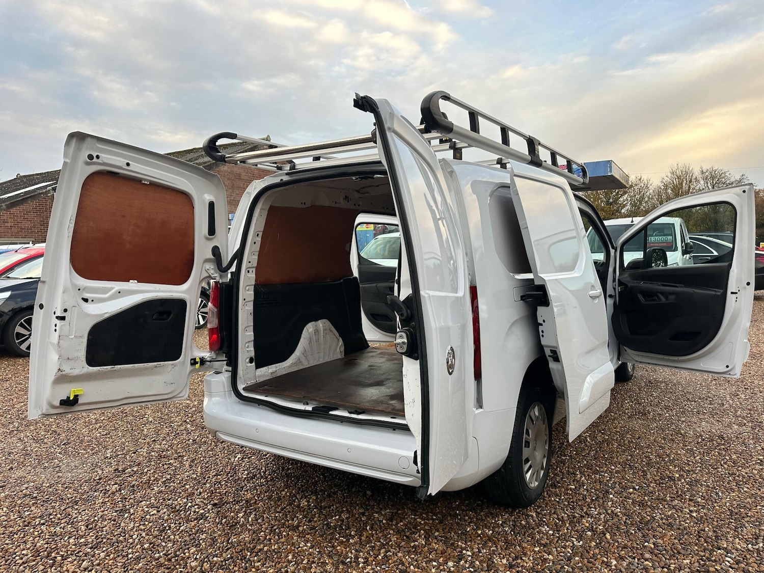 Used Vauxhall Combo 2023 for sale - 76765410: Photo 23