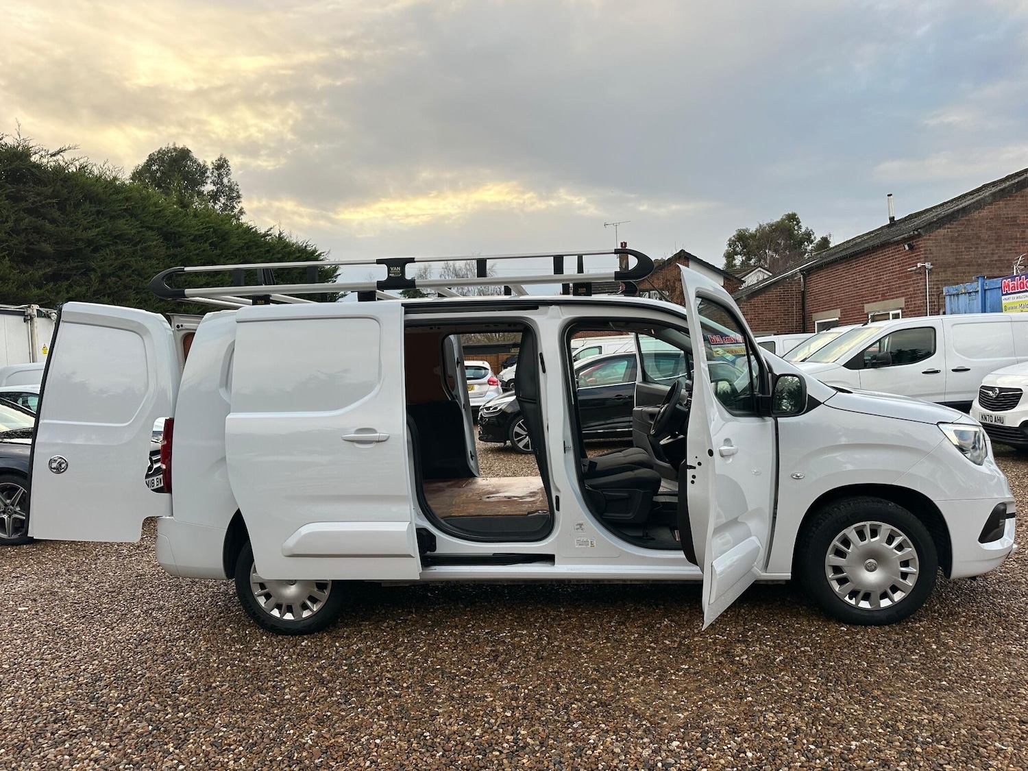 Used Vauxhall Combo 2023 for sale - 76765410: Photo 24