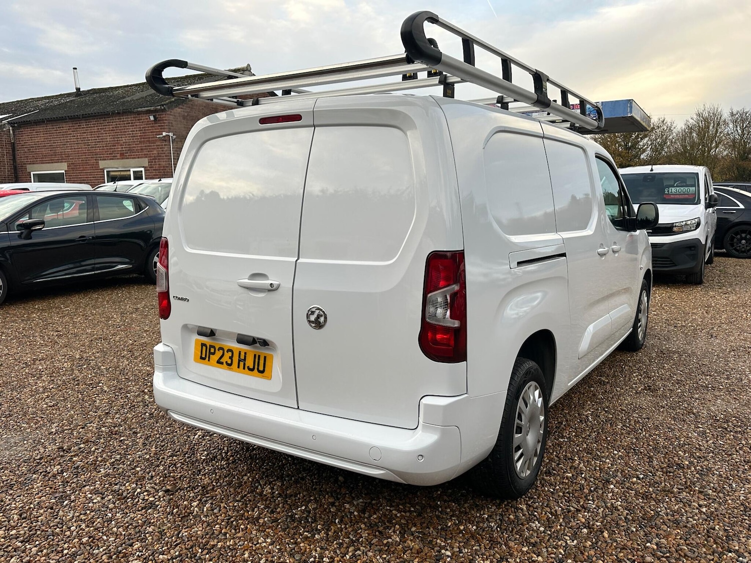Used Vauxhall Combo 2023 for sale - 76765410: Photo 5