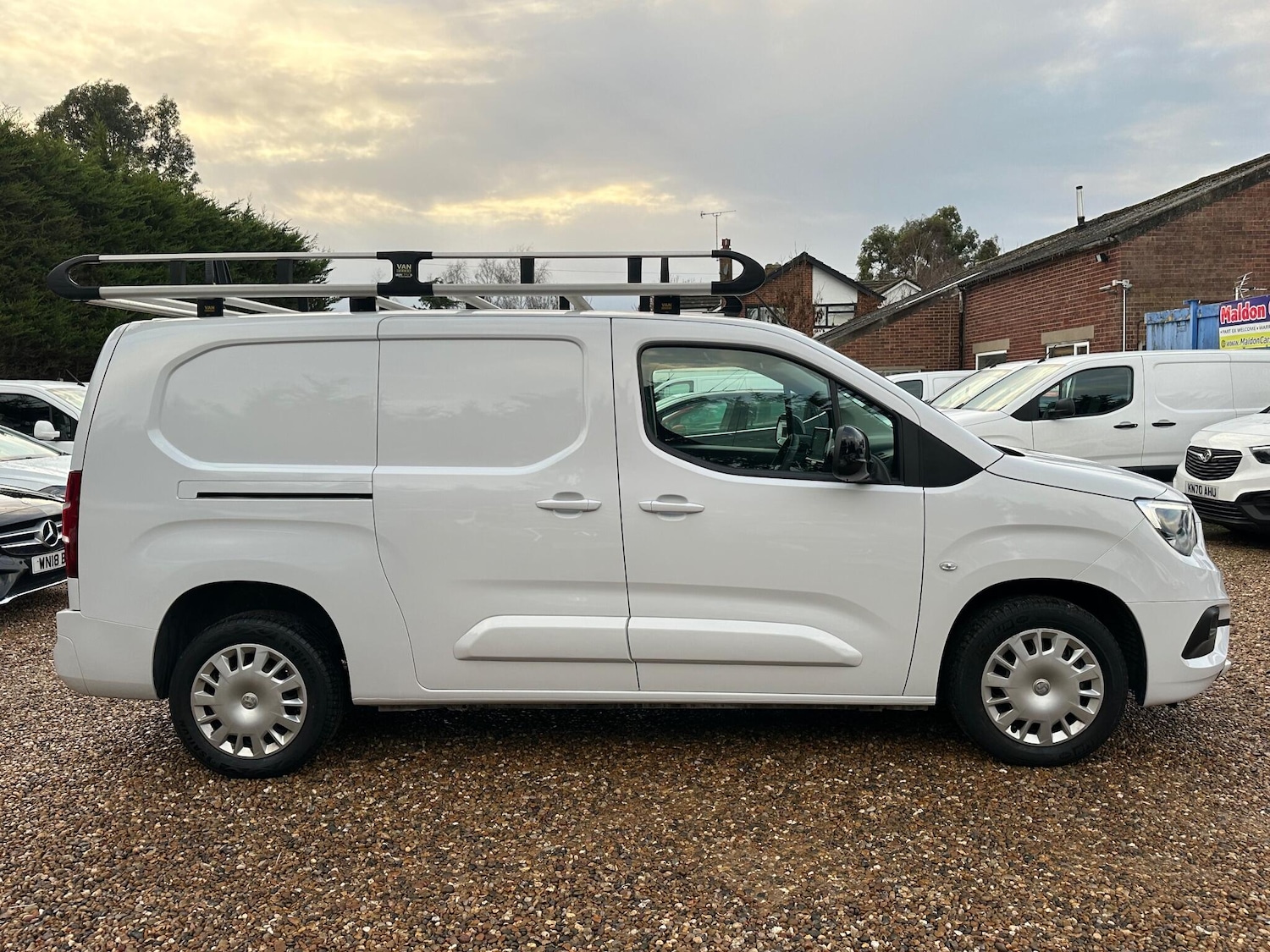 Used Vauxhall Combo 2023 for sale - 76765410: Photo 6