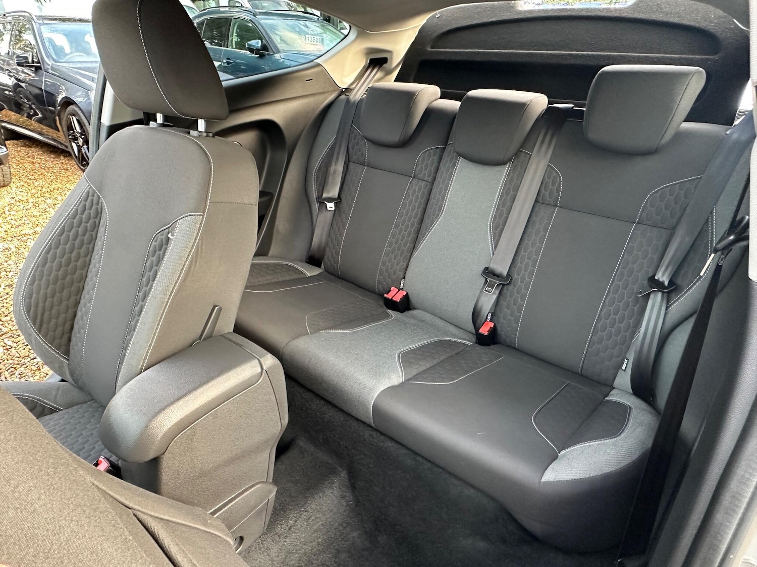 Used Ford Fiesta 2015 for sale - 76801251: Photo 16