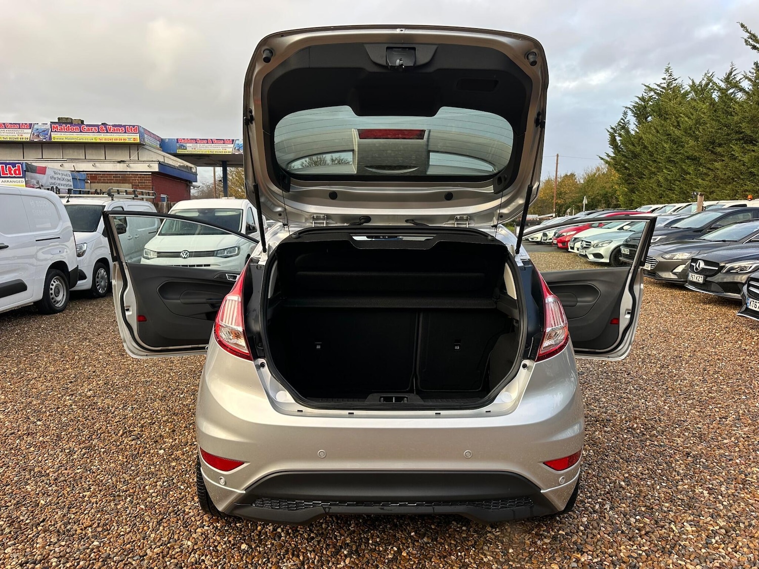 Used Ford Fiesta 2015 for sale - 76801251: Photo 21