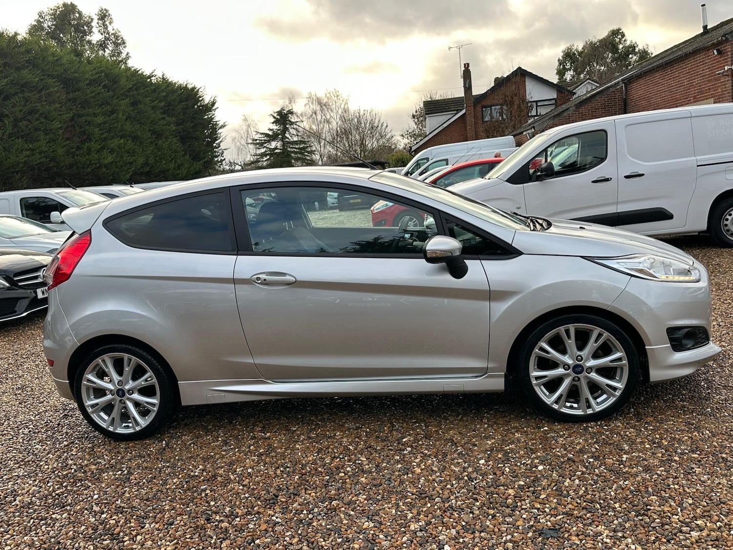 Used Ford Fiesta 2015 for sale - 76801251: Photo 6