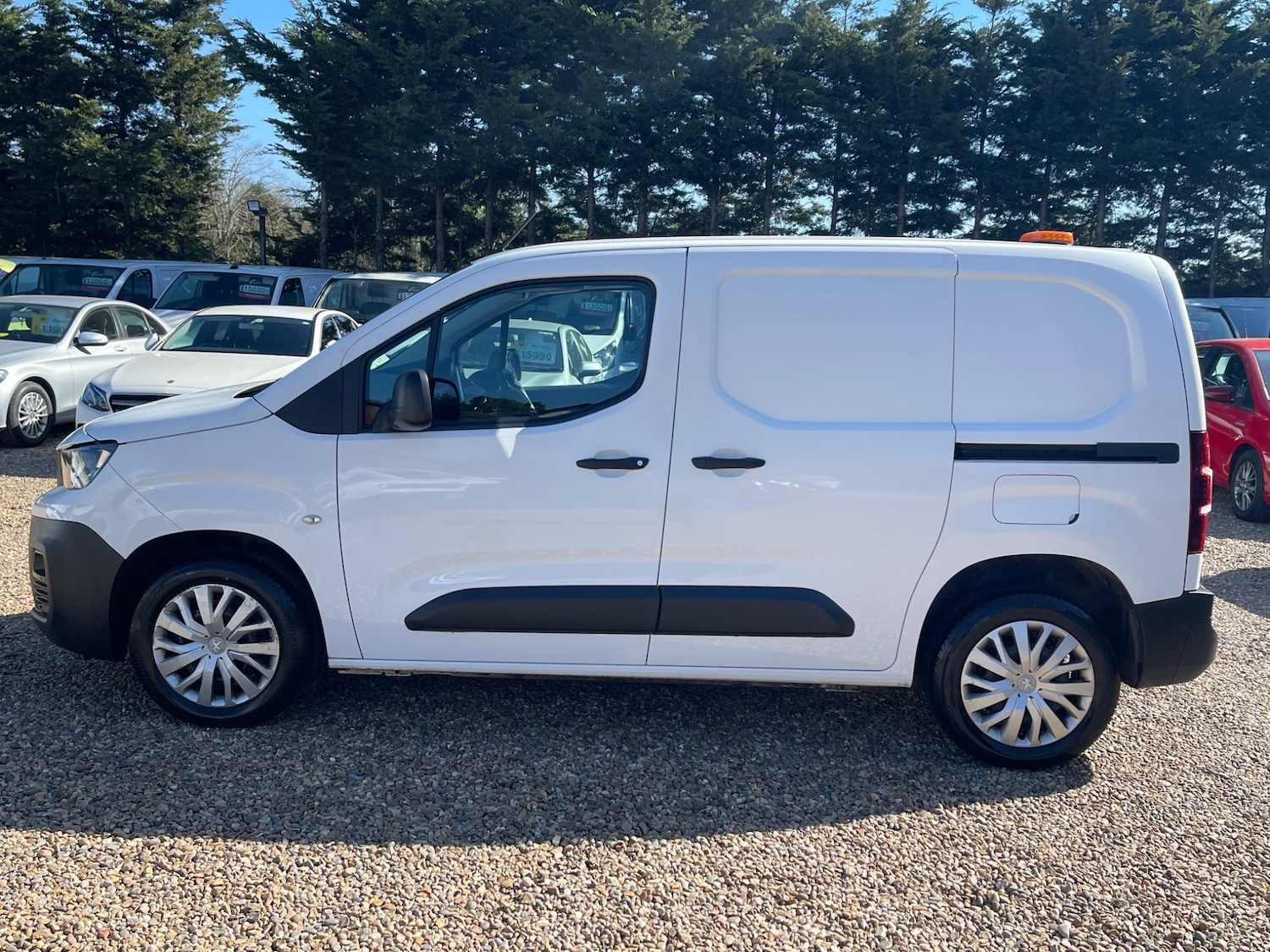 Used Peugeot Partner 2021 for sale - 76458027: Photo 2