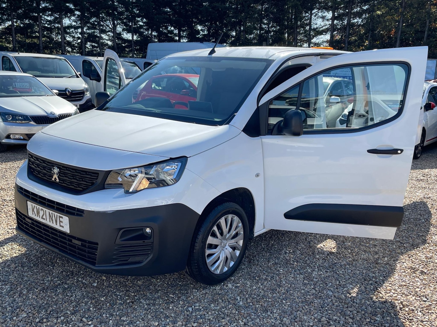 Used Peugeot Partner 2021 for sale - 76458027: Photo 25