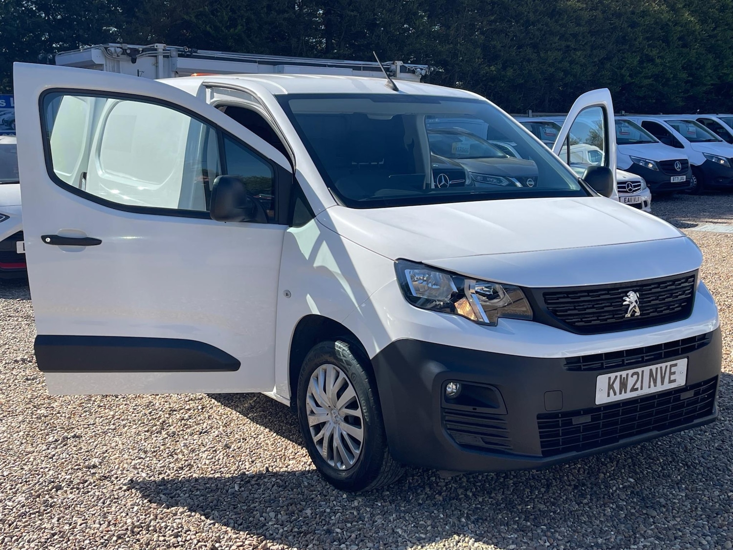 Used Peugeot Partner 2021 for sale - 76458027: Photo 31