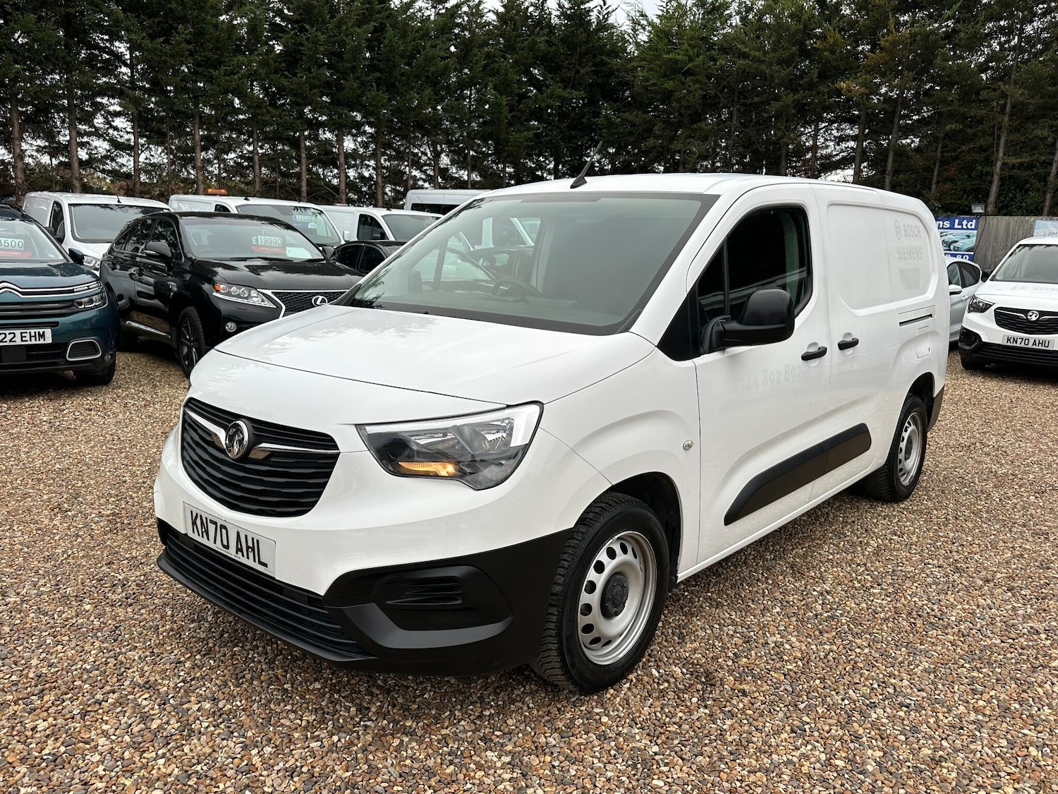 Used Vauxhall Combo 2020 for sale - 76572488: Photo 1