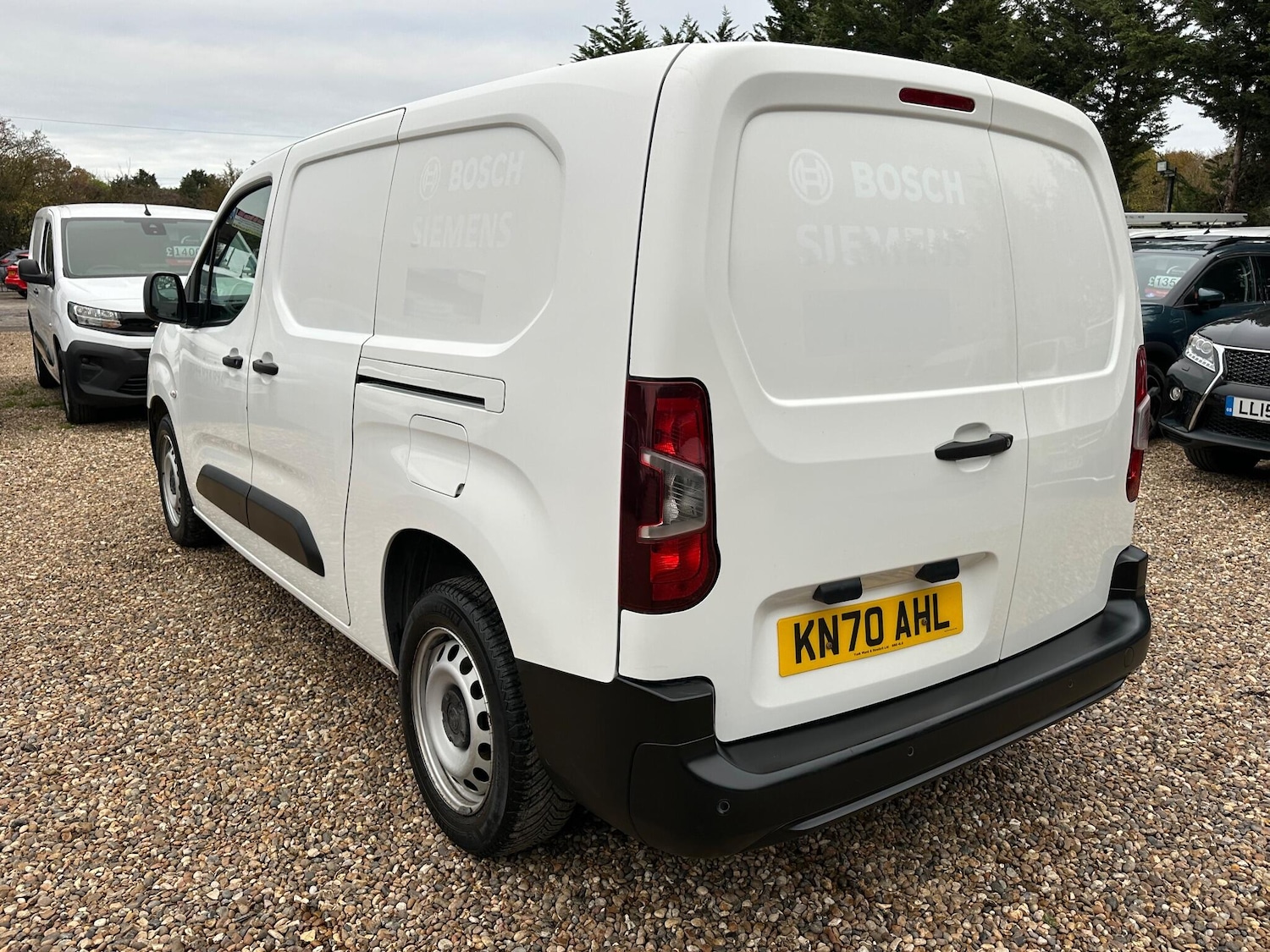 Used Vauxhall Combo 2020 for sale - 76572488: Photo 3